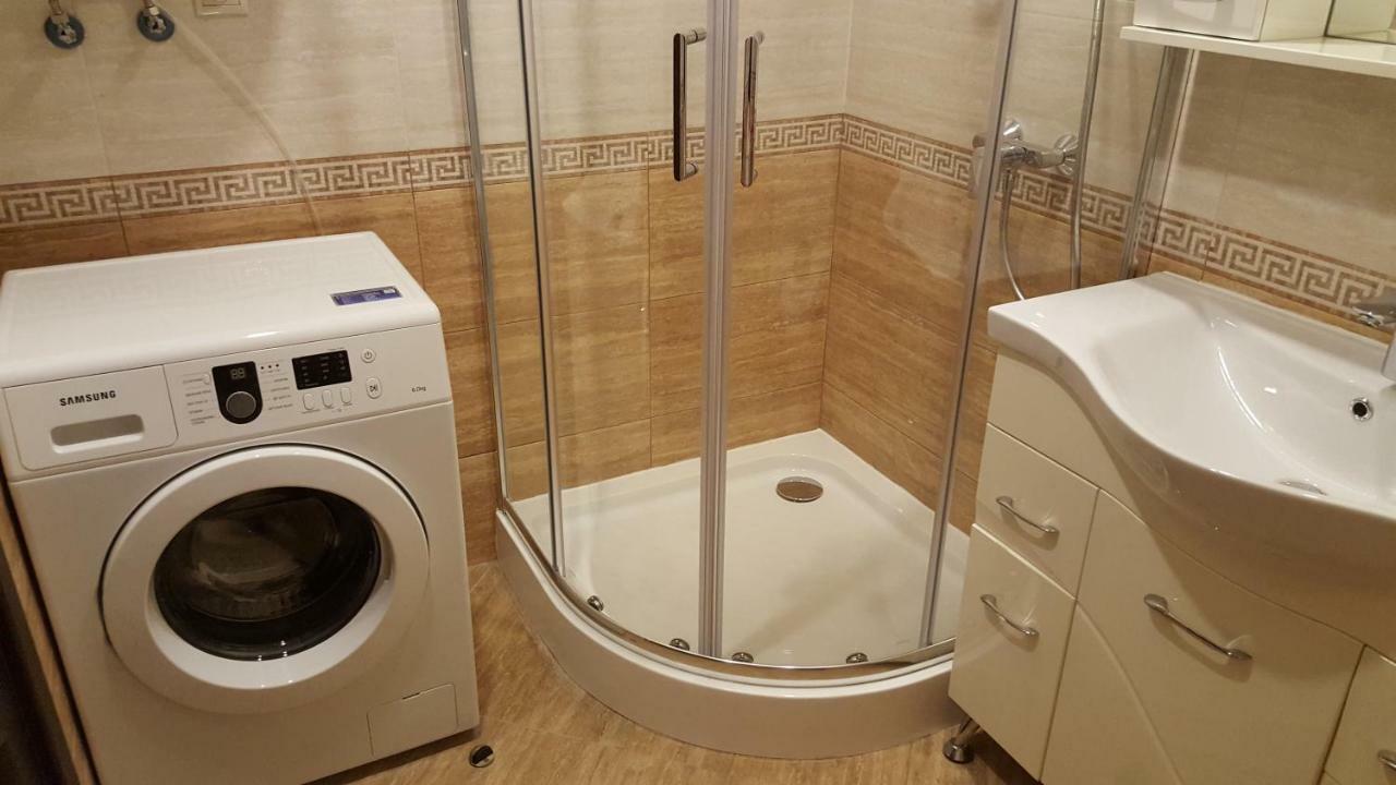 Mimino Apartment Deluxe First Line Батуми Экстерьер фото
